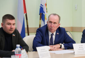 В Городской Думе Астрахани прошел круглый стол по вопросам ЖКХ