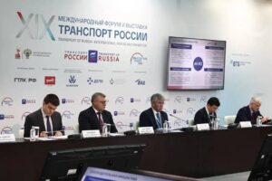 Тема пригородных маршрутов Астраханской области прозвучала на заседании комиссии Госсовета