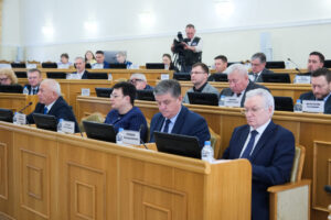 Астраханские законодатели продлевают соцподдержку участникам СВО до конца 2026 года