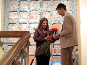 Астраханская картинная галерея впервые стала местом помолвки