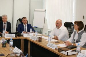 В Астрахани обсудили проблемы оплаты электроэнергии на общедомовые нужды.