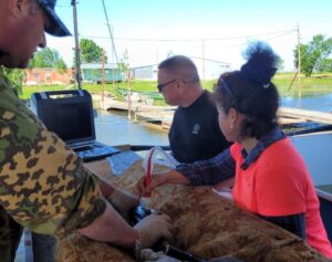 Ученые АГТУ создают «скороспелых» осетров для прорыва в аквакультуре