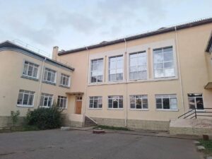 В разных районах Астраханской области отремонтируют школы и детские сады