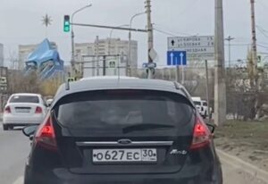 На перекрестке возле парка «Планета» запретили один из поворотов