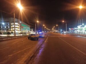 На Аэропортовском шоссе сбили двух подростков