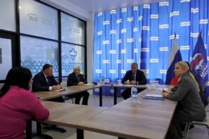 В Астраханской области по обращениям граждан отремонтируют школу и библиотеку