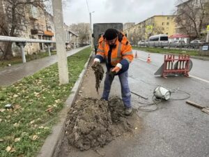 Нелегальные ассенизаторы устроили коммунальный коллапс на улице Богдана Хмельницкого