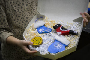 В столярной мастерской «Делай сам» дети и родители создавали свои деревянные игрушки