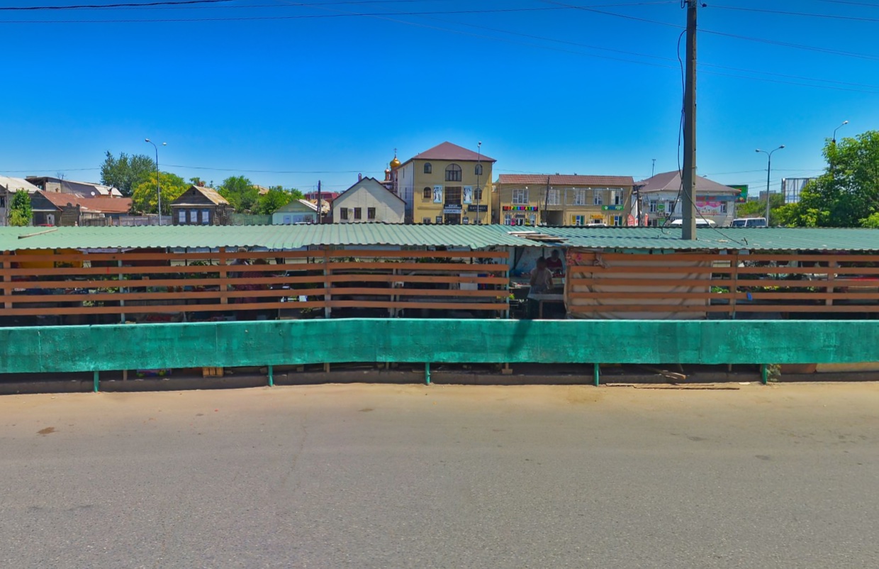 «Зеленые ряды» на Больших Исадах в Астрахани ждет реконструкция