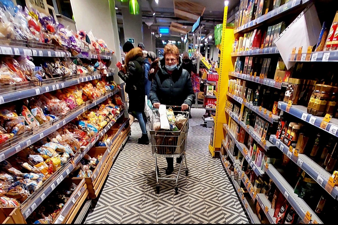 Какие важные продукты снова подорожали в Астраханской области