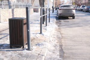 В Астрахани станет намного больше урн для мусора