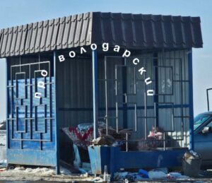 Остановка в астраханском селе превратилась в игорный дом