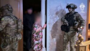 Отец и дочь притворившейся мертвой астраханской чиновницы выступят на «Пусть говорят»