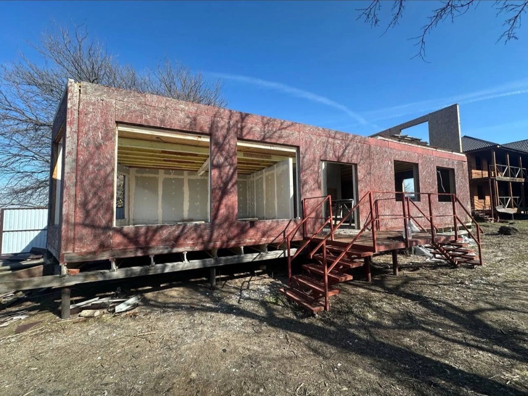 Кража года раскрыта: кто разобрал на запчасти базу отдыха под Астраханью