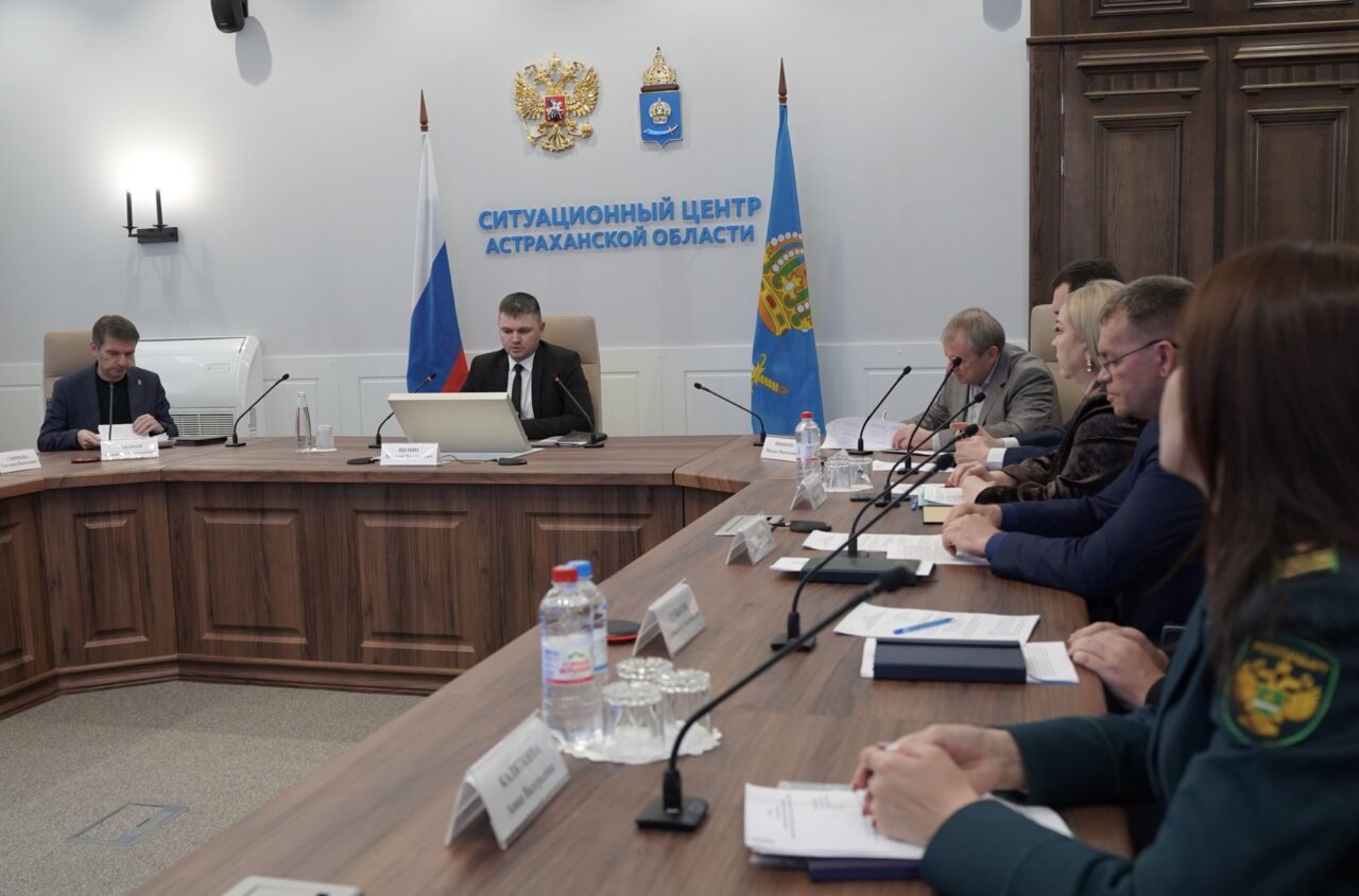 За год в Астраханской области из оборота изъяли почти 5 тысяч литров алкоголя