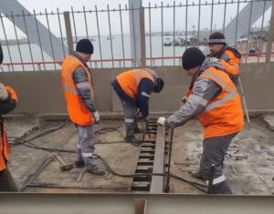 В Астрахани Старый мост ремонтируют, на Новом огромная пробка