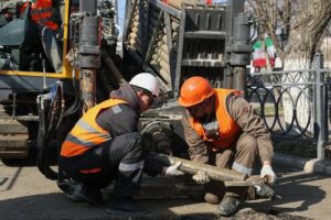 Игорь Бабушкин объяснил, почему раскопали улицы в центре Астрахани