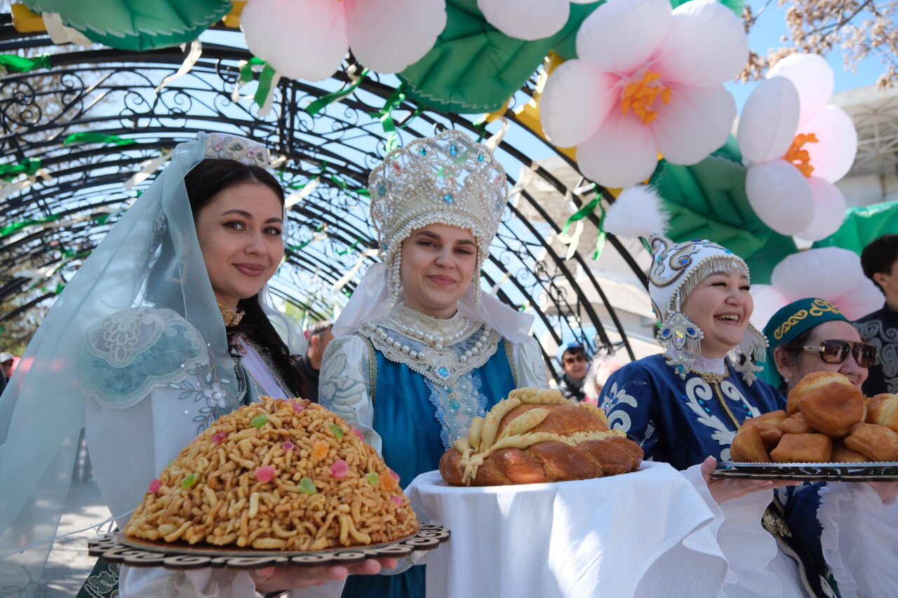 Игорь Мартынов принял участие в праздновании Навруза