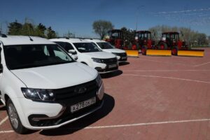 Астраханские госучреждения получили новую спецтехнику и машины