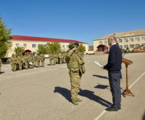 Министр региональной безопасности поздравил астраханских росгвардейцев