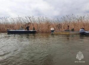 В Астраханской области столкнулись две лодки, есть пострадавший