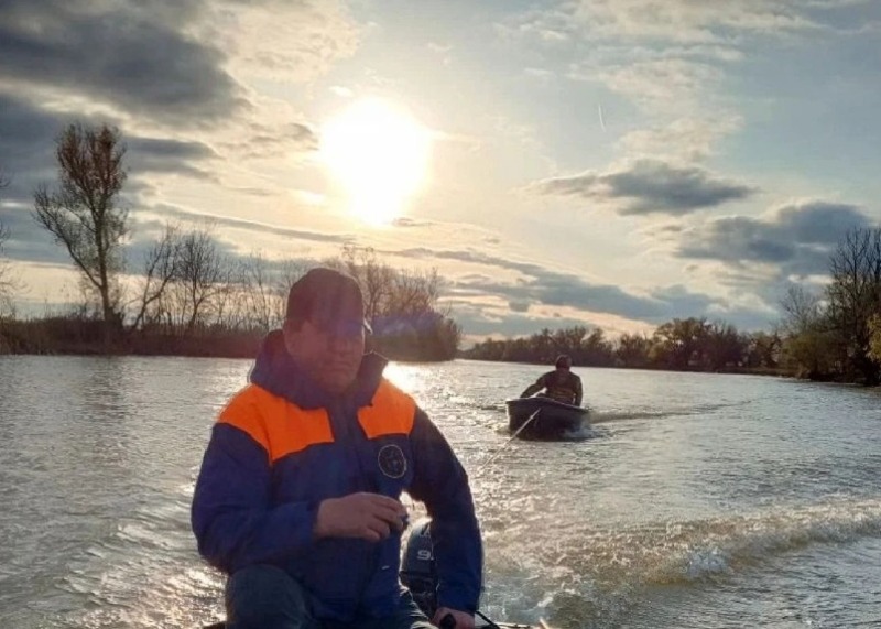 В Астраханской области гости из другого региона оказались на острове из-за подводного сюрприза
