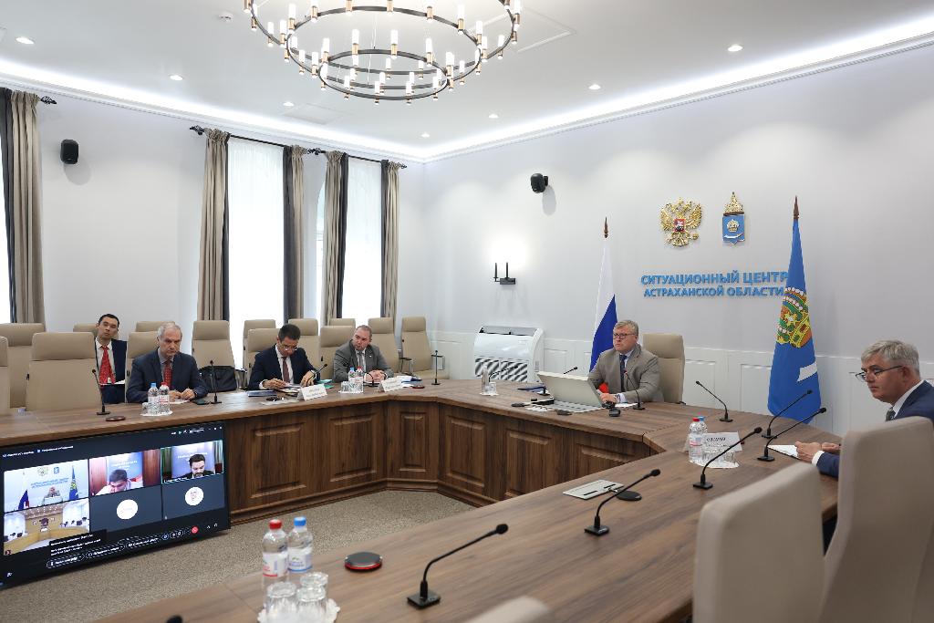 Астраханский губернатор провел переговоры с главным министром штата Индии