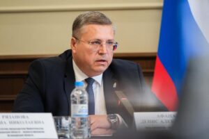 Денис Афанасьев встретился с руководителями политических фракций Облдумы