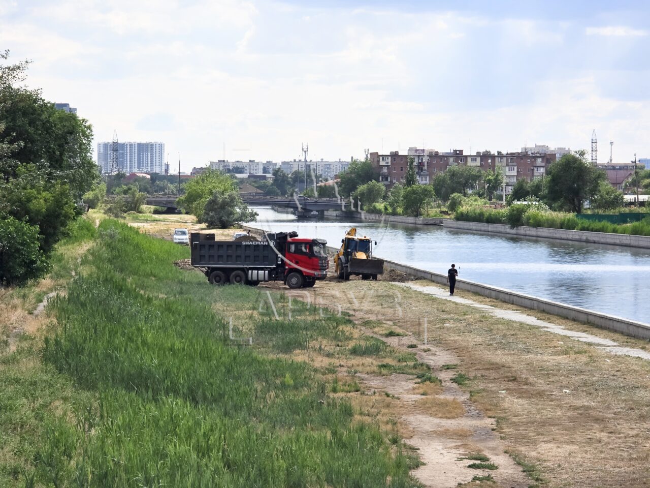 В Юго-Востоке-3 начали реконструкцию набережной Кутума