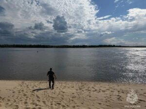 В Астраханской области утонул мужчина, спасая троих детей