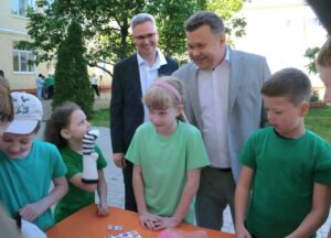 Астраханские ребятишки отправились в городские дневные летние лагеря