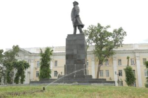 В центре Астрахани сделали современный полив: где еще он появится