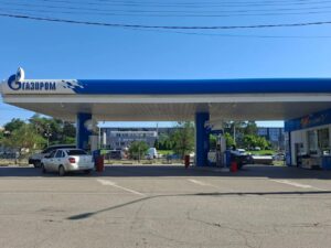 Минпром заверил в отсутствии дефицита бензина в Астраханской области