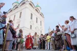 В Астрахани отметили День семьи, любви и верности