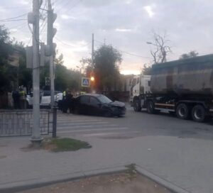 В Астрахани произошло тройное ДТП, пострадали двое детей и мужчина
