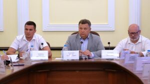 Действовать на опережение: в школах Астрахани усилят меры безопасности