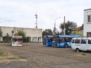 Подаренные Астрахани Собяниным автобусы обнаружились в троллейбусном парке