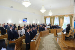 Какие фракции будут работать в Думе Астраханской области восьмого созыва