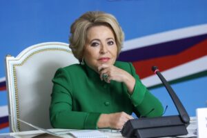 Валентина Матвиенко поздравила астраханских депутатов с избранием