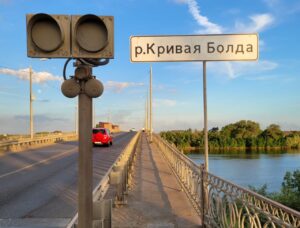 По Кирикилинскому мосту запретили ездить грузовикам