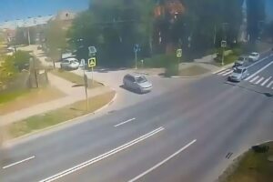 Пенсионерку из Ахтубинска осудили за то, что сбила ребенка и уехала с собакой на прием