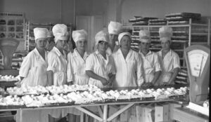 История старого астраханского хлебозавода имени Лемисова: от запаха хлеба до кирпичных руин