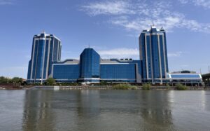 От хостела за 600 до VIP-дома за 50 тысяч: цены на жилье для туристов в Астрахани